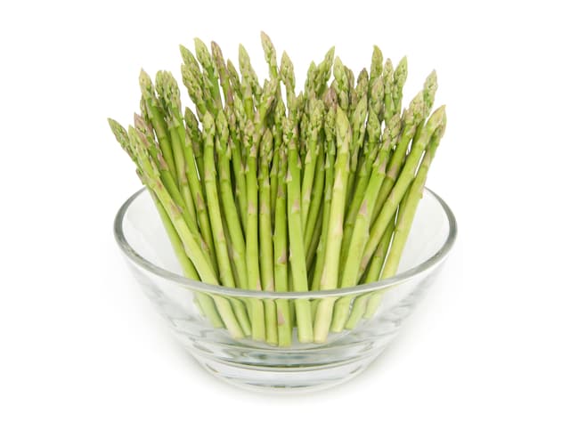 Groene mini asperges per 200 gram